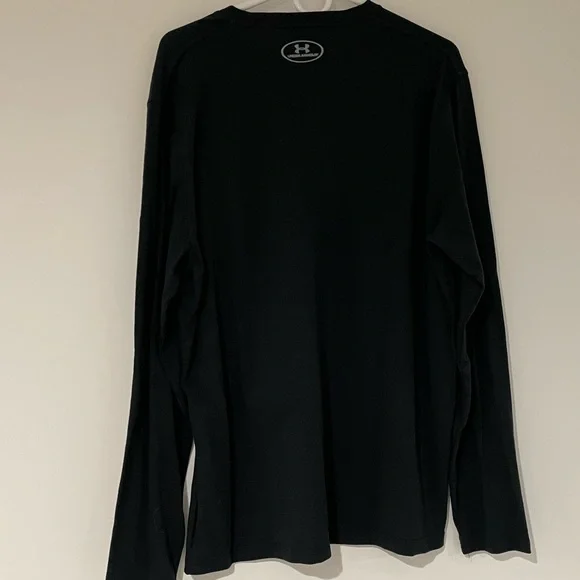 Under Armour Shirt - Picture 2 of 2